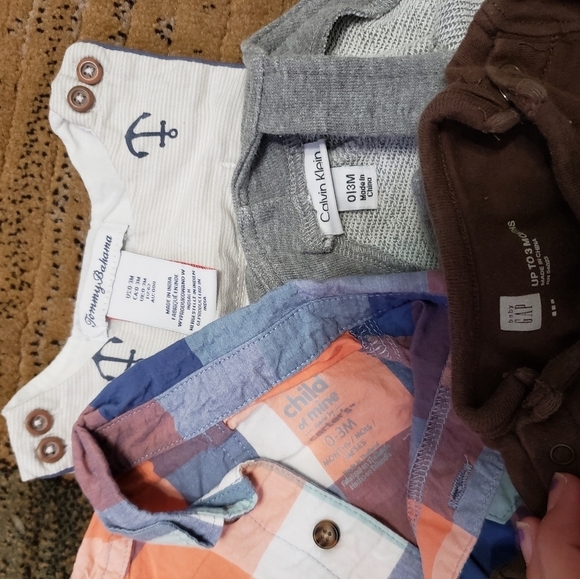 Baby boys size 0-3 months summer outfit bundle of 9 mostly overalls - Picture 4 of 5